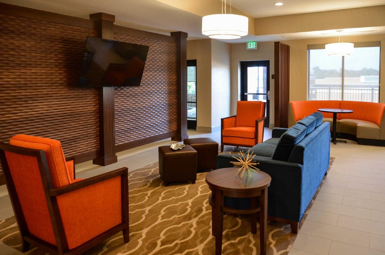 Comfort Suites Florence - Cincinnati South Екстериор снимка